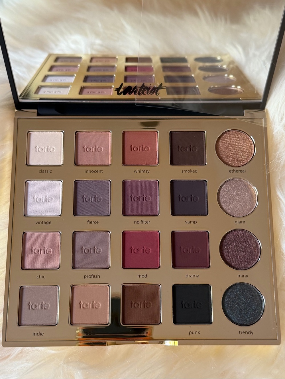 NIB Tarte Tarteist Pro Glow Amazonian Clay Eyeshadow Palette - Picture 5 of 7